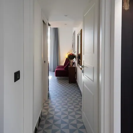 Itaca Porto Loft& לינה וארוחת בוקר מילאצו
