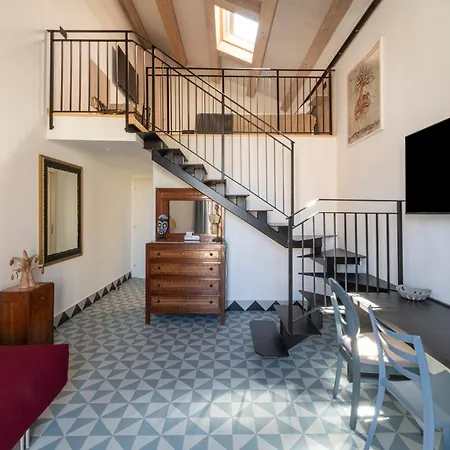 Itaca Porto Loft& Milazzo